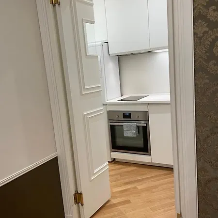 Διαμέρισμα Mia Residenza Al Pantheon