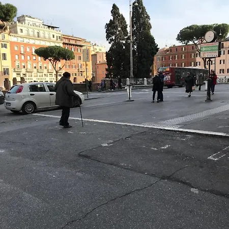 Διαμέρισμα Mia Residenza Al Pantheon *